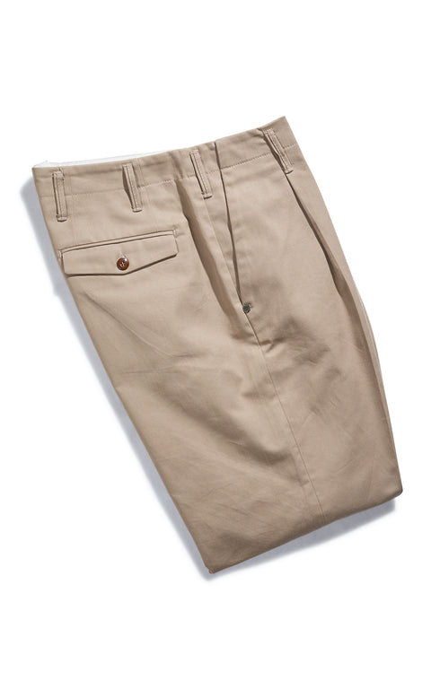 Uniform Pleat chino