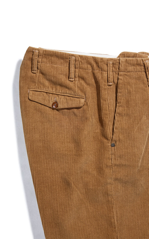 Uniform Pleat chino