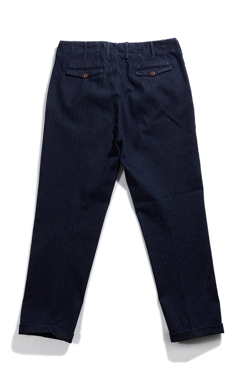 Uniform Pleat chino