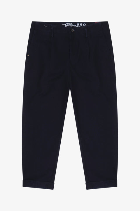 UNIFORM PLEATED CHINO